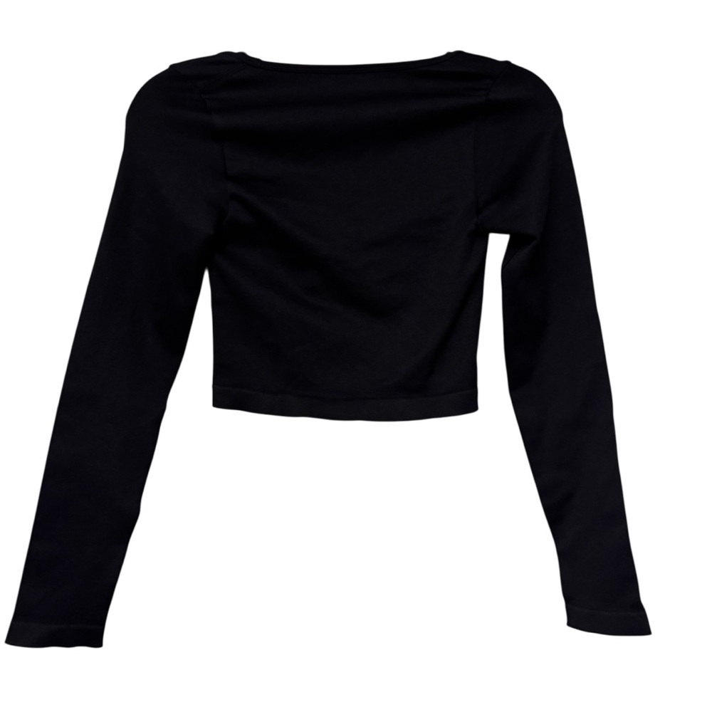 OQQ Black Long Sleeve Crop Top – Size M